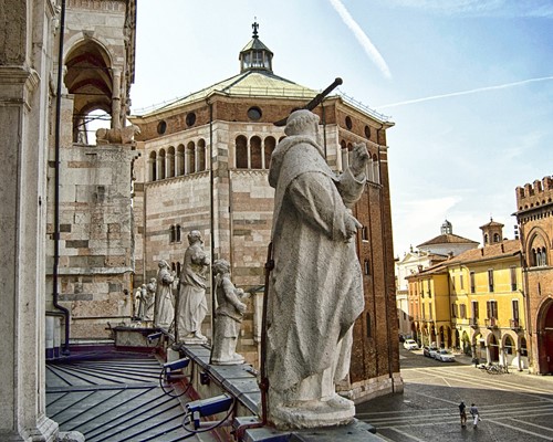 CREMONA